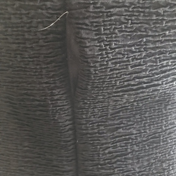 Black dress - Picture 5 of 8